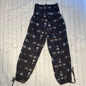 Patterned High-Waisted Joggers